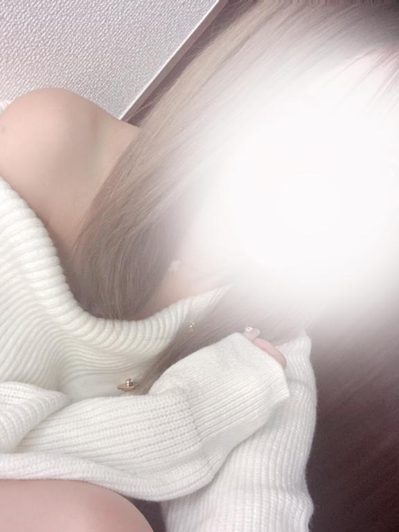 ねえ…奥までちゃんと欲しいの💗