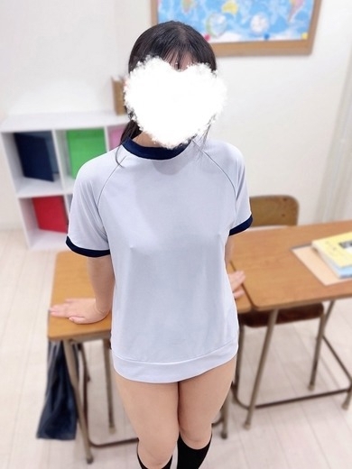 bukkake デリヘル MOMOTA YUKINO