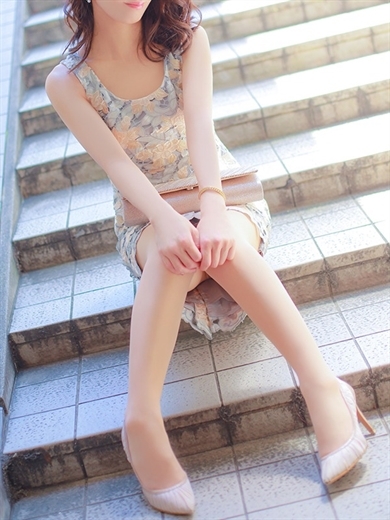 CASA BIANCA outcall escort service MIKOTO