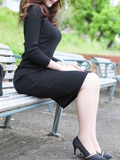 CASA BIANCA outcall escort service MIKI