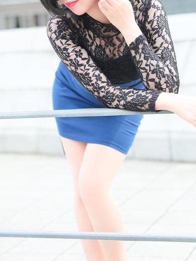 CASA BIANCA 데리헤루 CHIHIRO