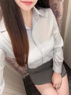 胡蝶　ユイ
