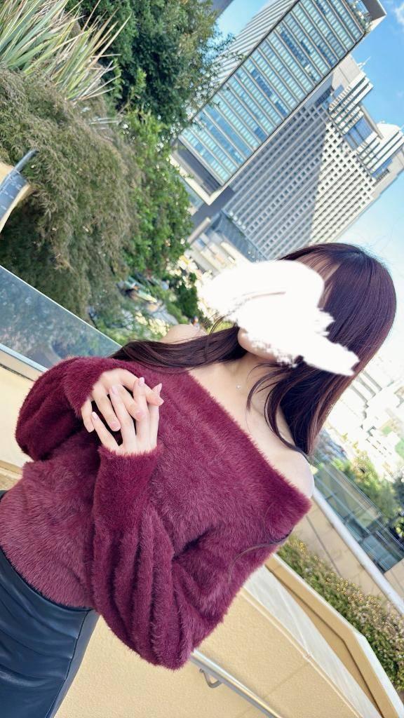 昨日は完売ありがとう💭今日短いけど会えるかな？☺️