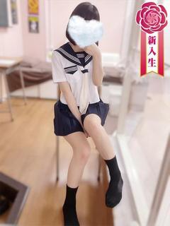 愛沢ひばり