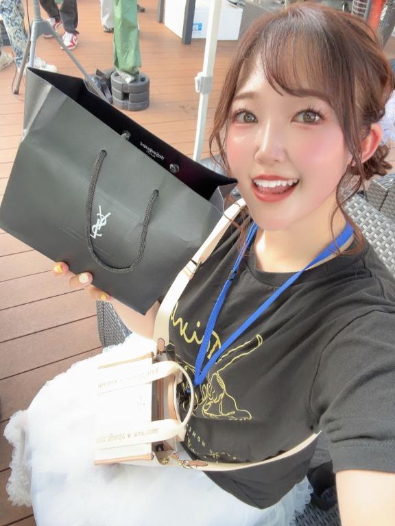 タイ鳴るTシャツ💓