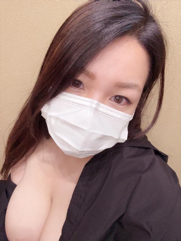 今日も…チラ見せ