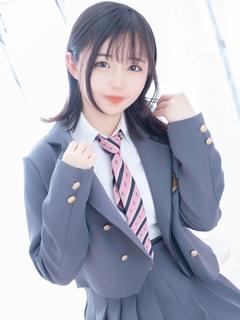 E+アイドルスクール　日本橋・谷九店 デリヘル SAKU
