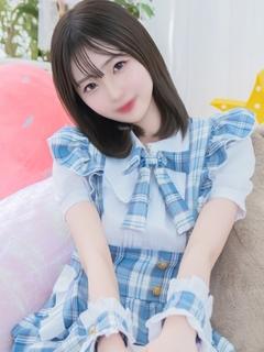 E+アイドルスクール　日本橋・谷九店 デリヘル YUANA