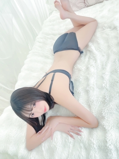 E+アイドルスクール　日本橋・谷九店 outcall escort service MINA