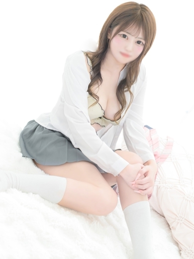 E+アイドルスクール　日本橋・谷九店 デリヘル SHIINA