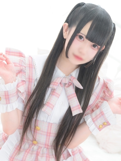 E+アイドルスクール　日本橋・谷九店 デリヘル MIU