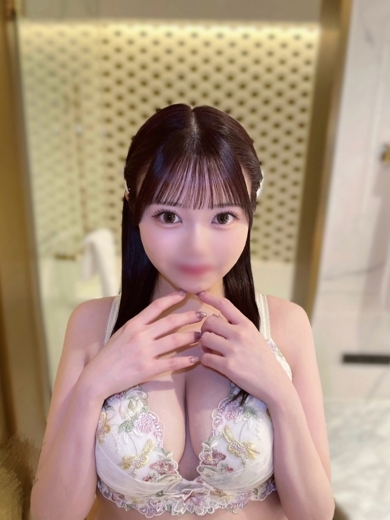E+アイドルスクール　日本橋・谷九店 outcall escort service YUMA
