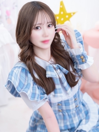 E+アイドルスクール　日本橋・谷九店 デリヘル HARU