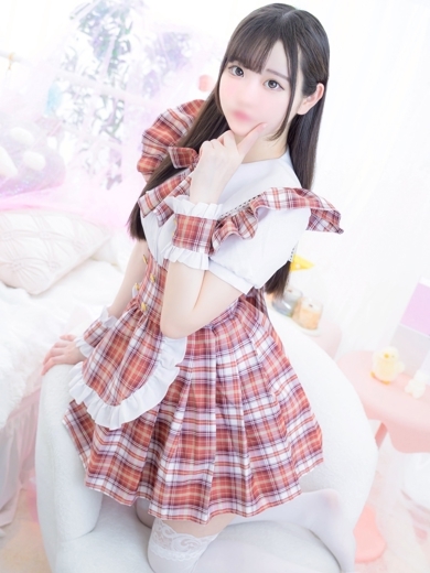 E+アイドルスクール　日本橋・谷九店 デリヘル MONE