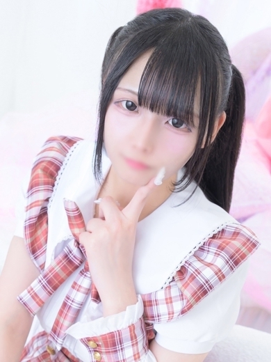 E+アイドルスクール　日本橋・谷九店 デリヘル UMI