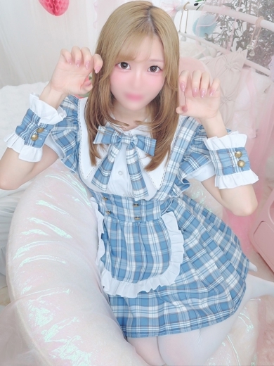 E+アイドルスクール　日本橋・谷九店 デリヘル RANA
