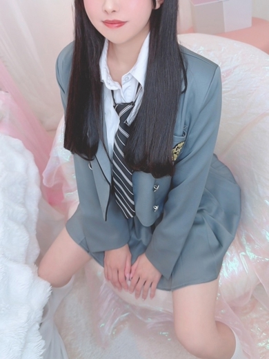 E+アイドルスクール　日本橋・谷九店 안마(데리버리) SUMIRE