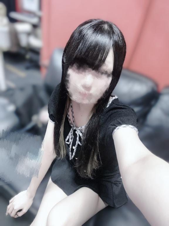 出勤してます💝