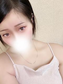うみ※黒髪清楚系美少女♡