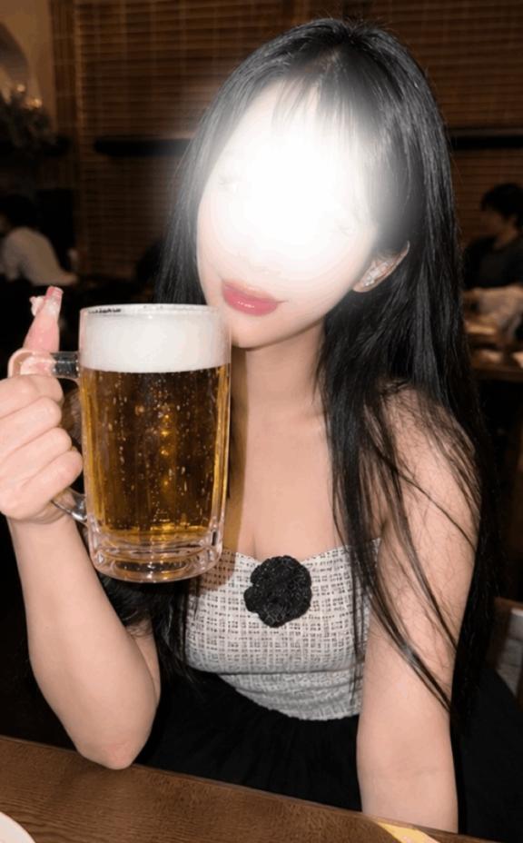 渋い女です。