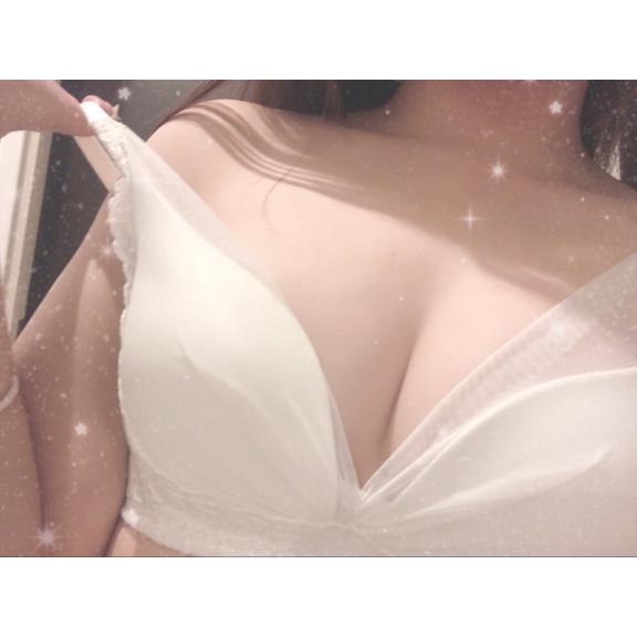 今日は新しいのなんだ〜♡
