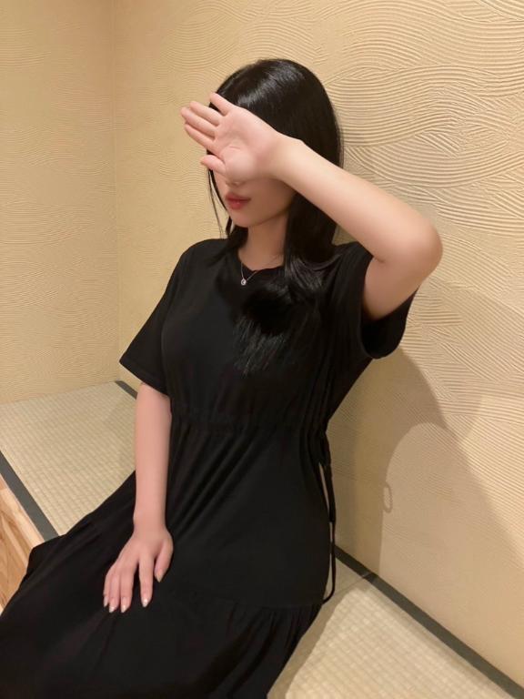 👀