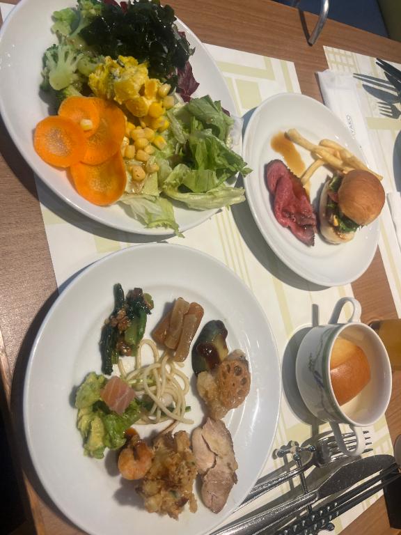 明日もお休みっっ