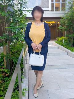 完熟ばなな谷九 デリヘル HITOMI