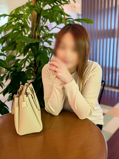 完熟ばなな谷九 デリヘル AMANE