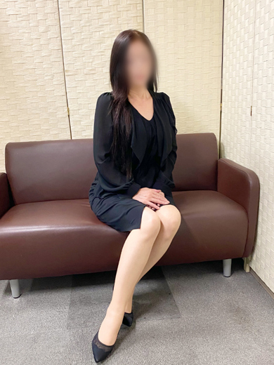完熟ばなな梅田 outcall escort service YUMIKO
