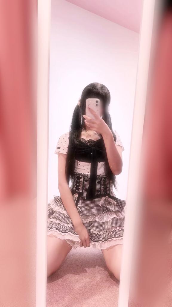 雨の土曜日☔️♡出勤しました〜🎀