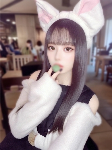 プラチナムレジェンド outcall escort service AIRA