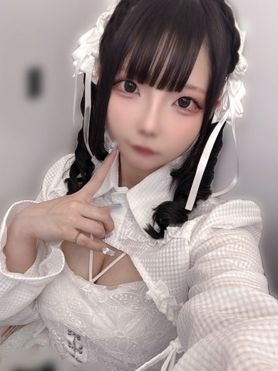 プラチナムレジェンド outcall escort service MIRUKU