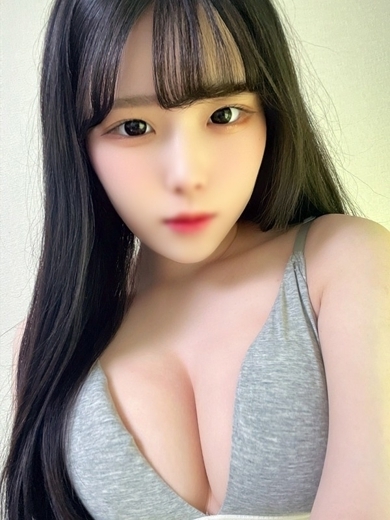 プラチナムレジェンド outcall escort service YUZU