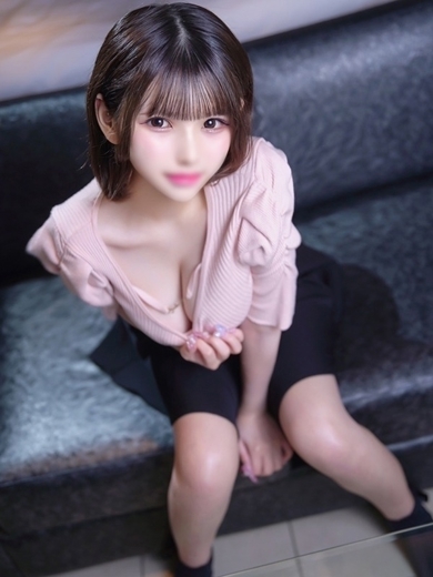 プラチナムレジェンド outcall escort service MOMO
