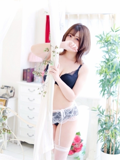 プラチナムレジェンド 上門服務 NIINA