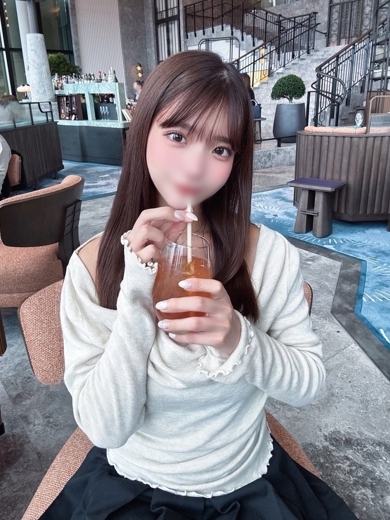 プラチナムレジェンド outcall escort service EMIRI