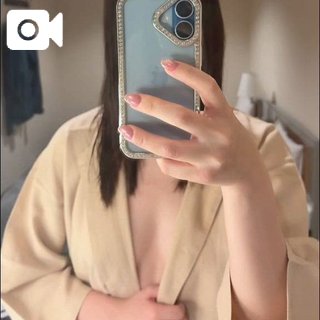 隠れて…😶💭