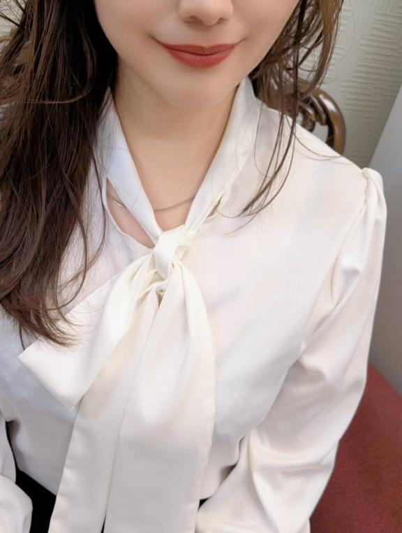 https://img.cityheaven.net/img/girls/k/mariabellearoma/grdr0069526233_0855732416pc.jpg