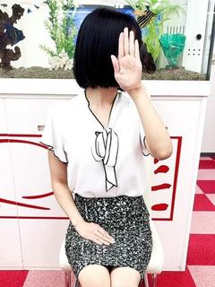 玲奈(れな)