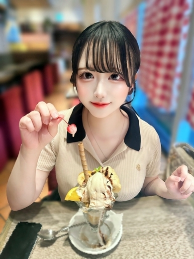 Muteki Platinum outcall escort service KYUA