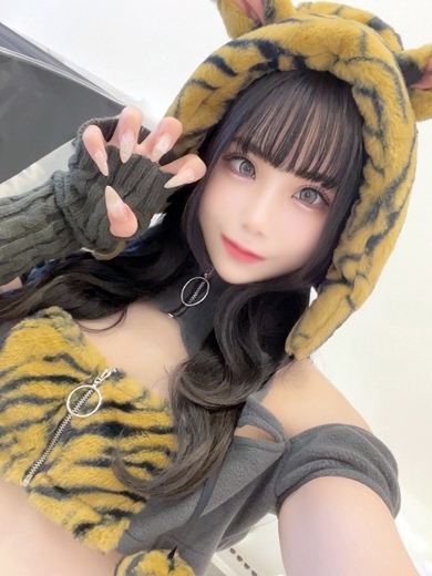 Muteki Platinum outcall escort service ITSUKI