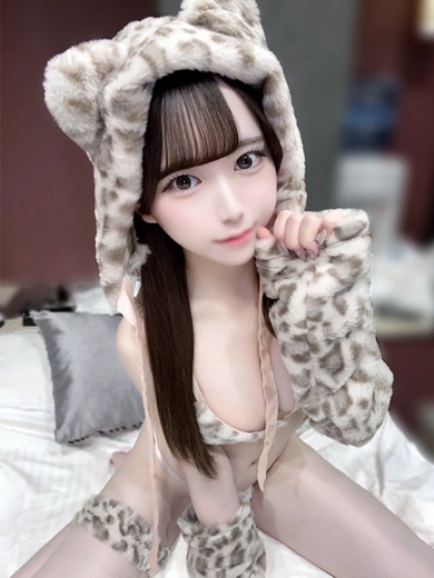Muteki Platinum outcall escort service KIHO