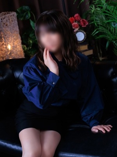 奥様電車(関西全駅で待ち合わせ) 上门服务 MOMOKO