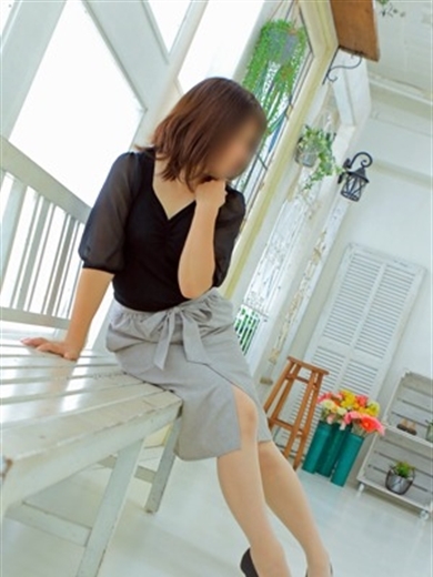 奥様電車(関西全駅で待ち合わせ) 上门服务 KANON