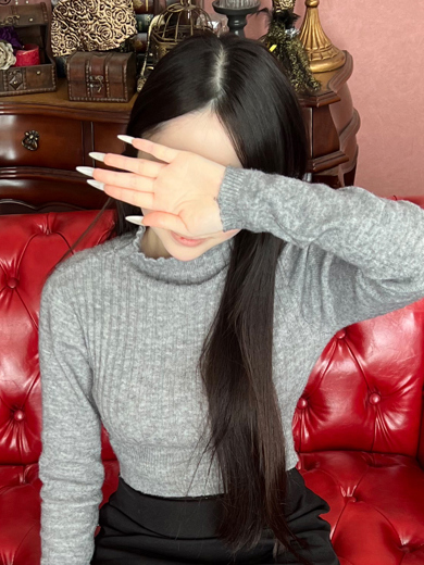 メルビス＆アトリアーナ 上門服務 MINA