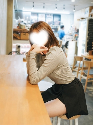 Pinks LAB 大阪 outcall escort service AN