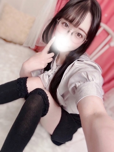Pinks LAB 大阪 デリヘル YORU