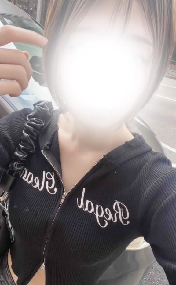 このあと出勤します✊ ̖́-