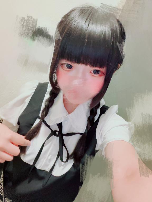 初日で緊張してます